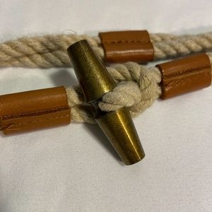 Women’s Rope Belt with brass closure